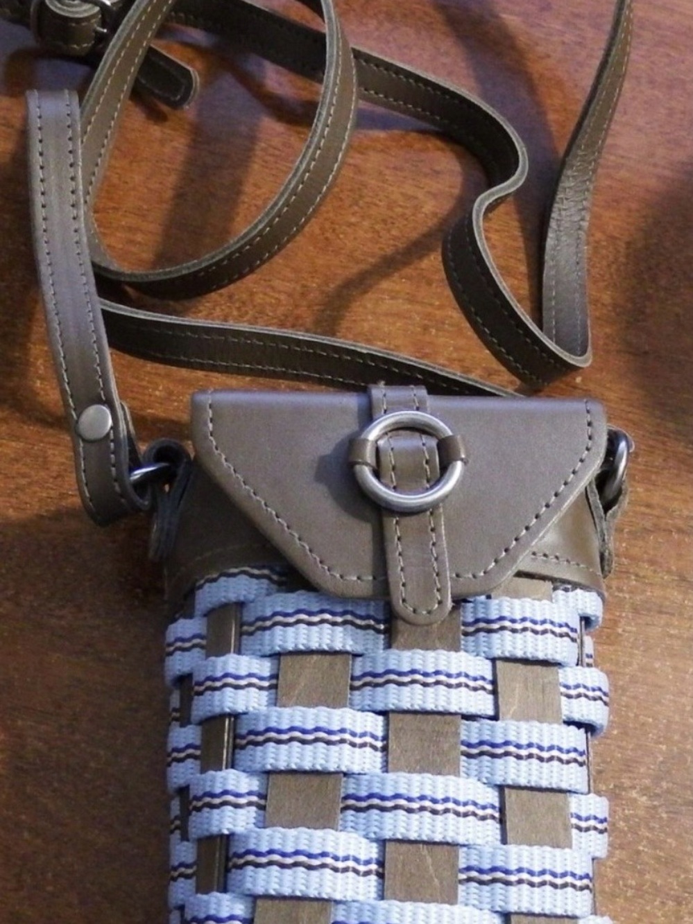 Longaberger 2009 Small Buckle Cabana Blue Crossboday